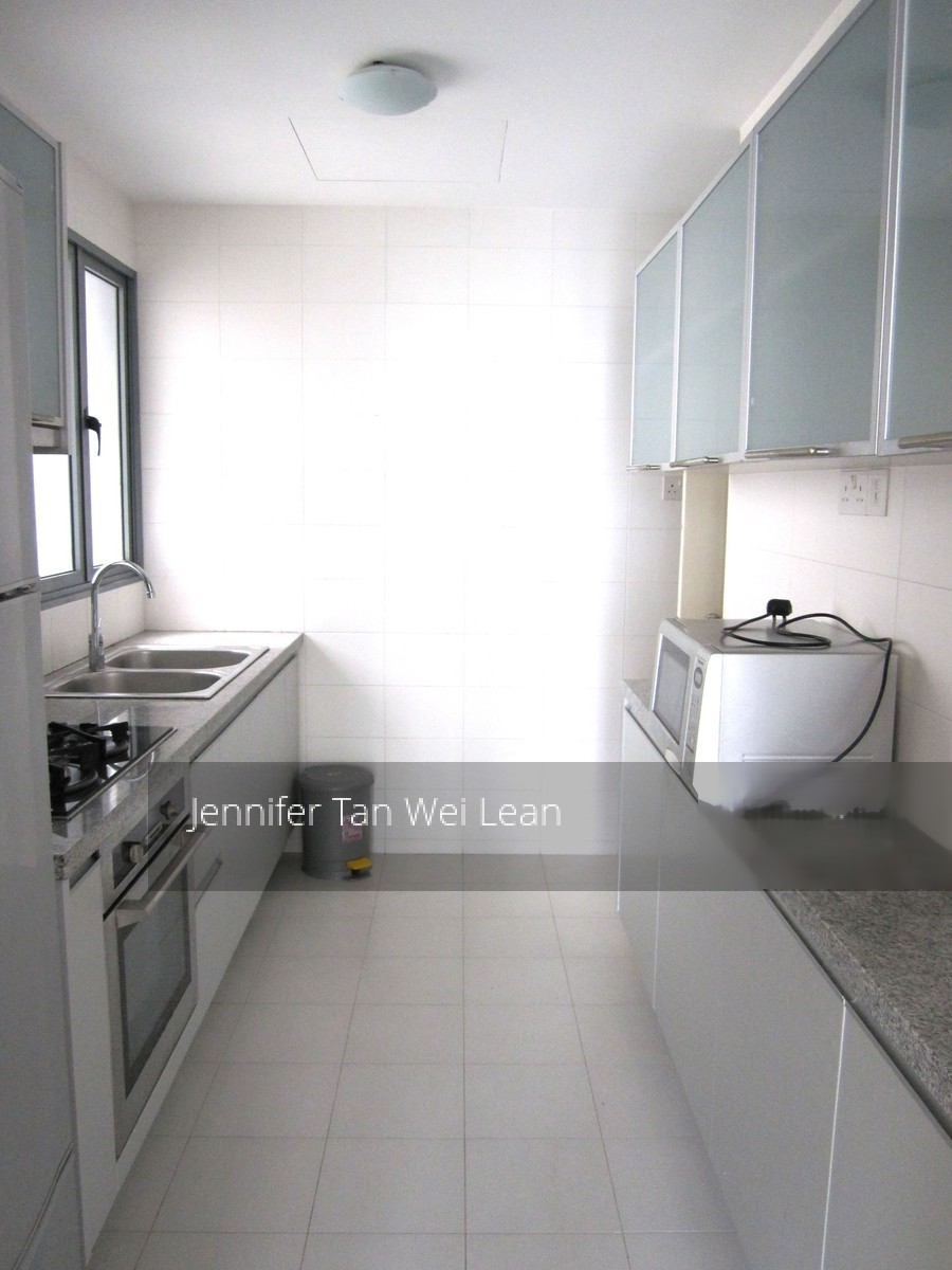 Urbana (D9), Condominium #143625272